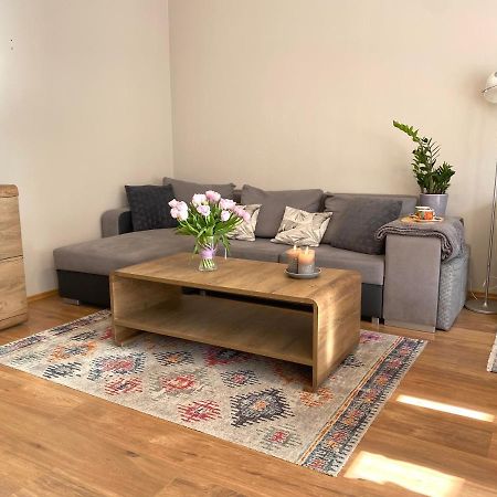Ferienwohnung Apartament Malczewskiego Blisko Centrum Danzig Exterior foto